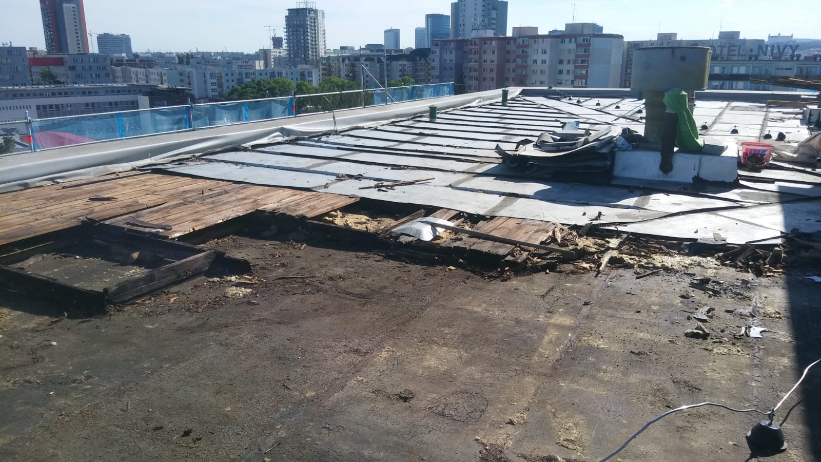 Obnova strechy Bajkálska