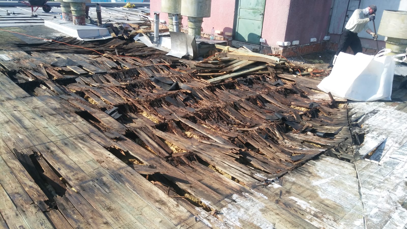 Obnova strechy Bajkálska